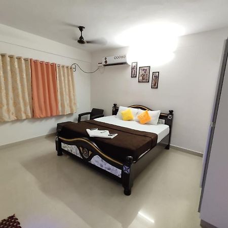 Paradise Home Stay ヴィシャーカパトナム エクステリア 写真